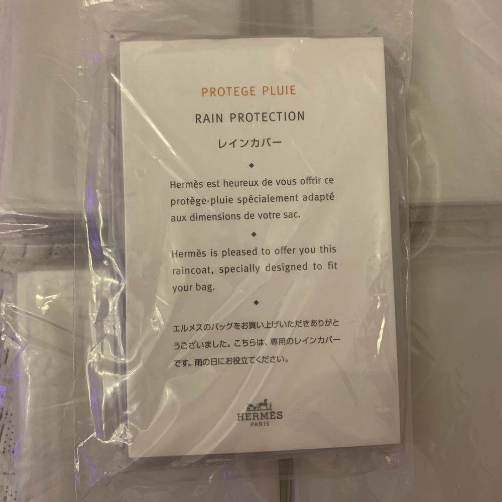 Hermes rain protection
